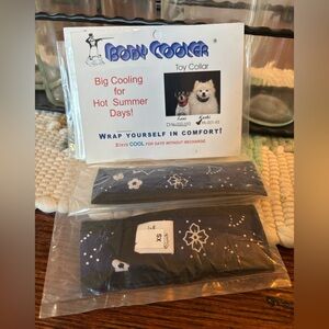 Body Cooler Cooling Dog Collar XS Blue Bandana Print NWT 2 Collars